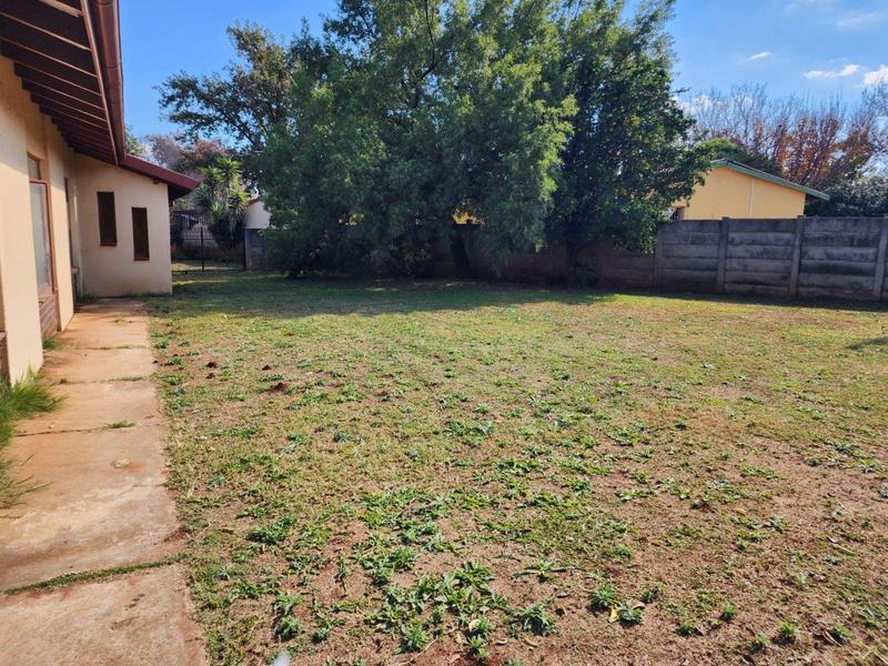 4 Bedroom Property for Sale in Sasolburg Ext 1 Free State